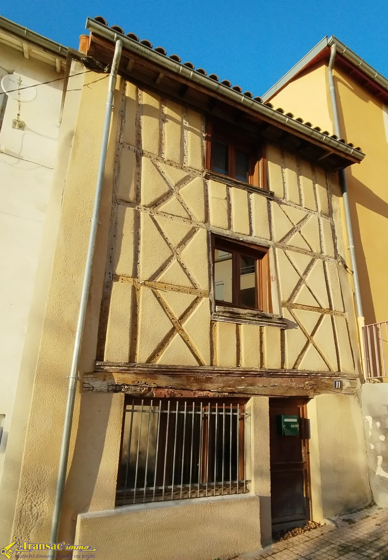 Achetez votre maison F2 au Haut de Thiers, 70 m² 