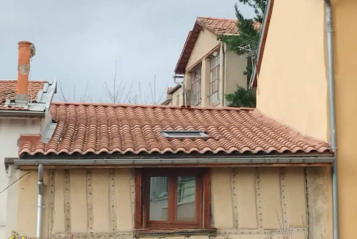 Achetez votre maison F2 au Haut de Thiers, 70 m² 