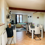 Appartement T4 de 127 m² avec loggia à Mireval