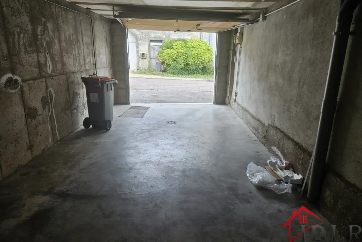 Maison F1 de 25 m² à Serqueux avec garage 