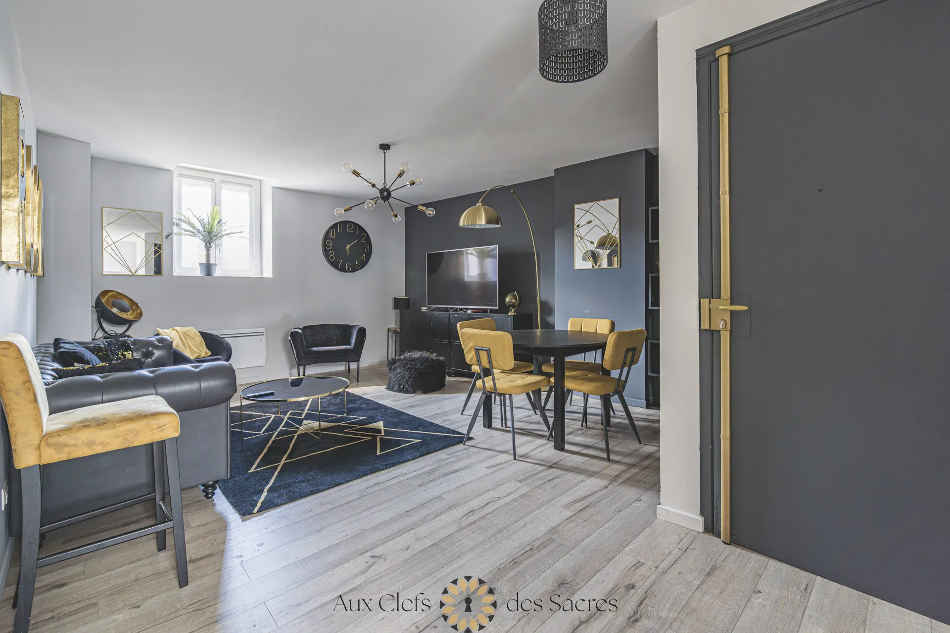 Appartement T5 lumineux au dernier étage à vendre à Reims 