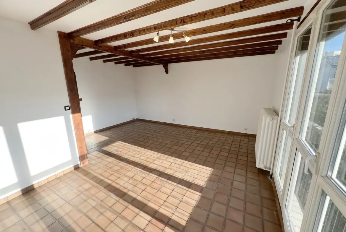 Pavillon à vendre à Pontault-Combault, proche RER E 