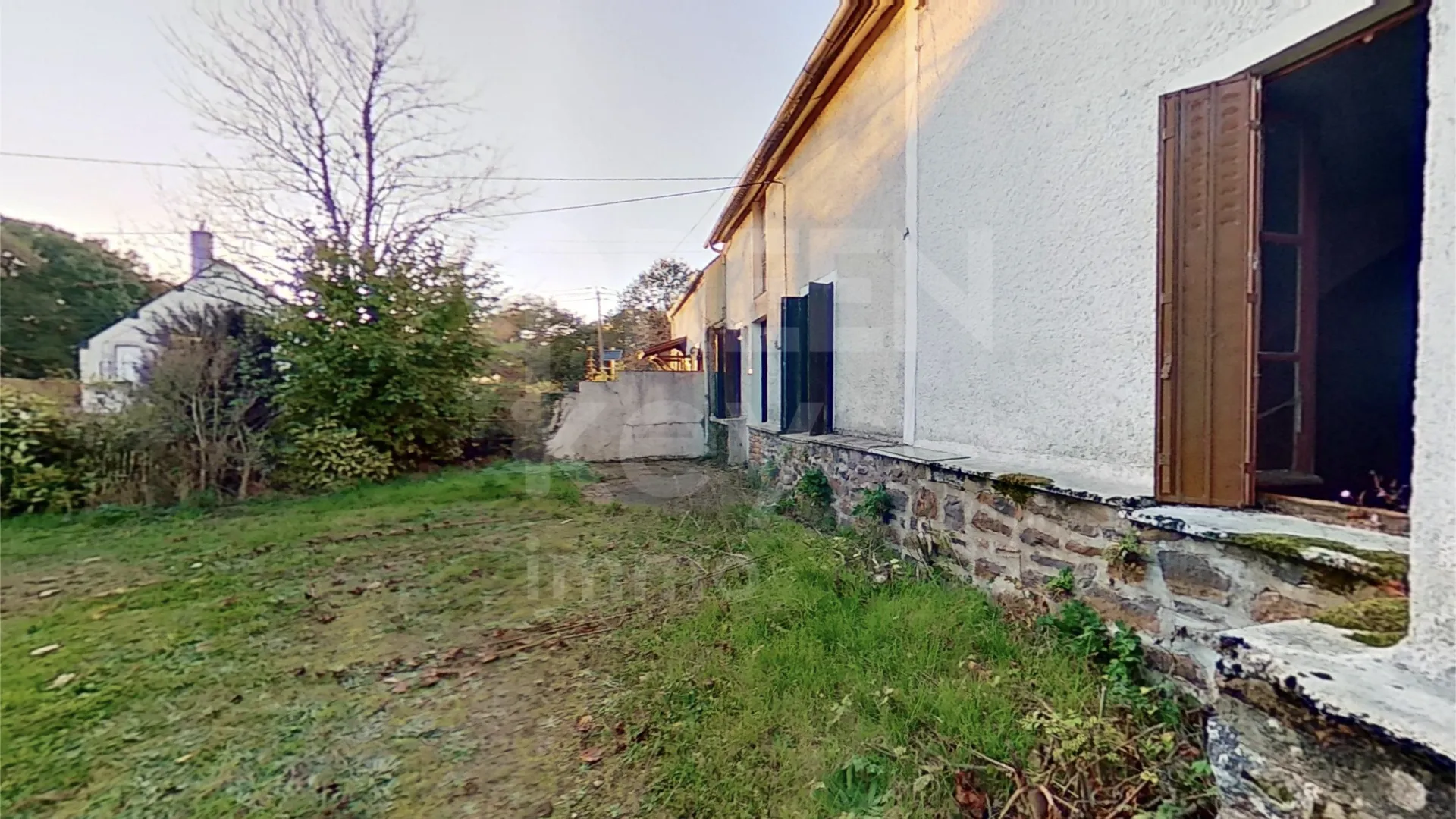 Maison à Treigny (89520) - 5 pièces - 140 m² - Jardin de 594 m² 