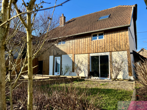 Maison individuelle à vendre à Heuilley-Sur-Soane