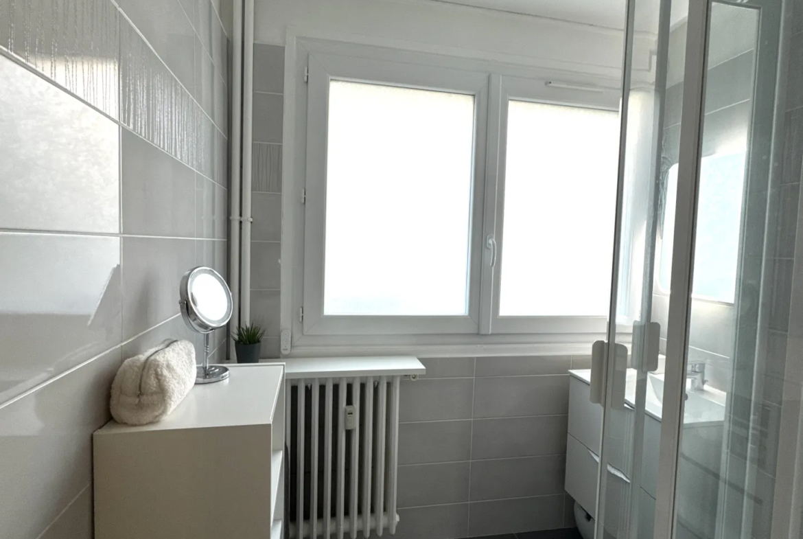 Vente Appartement F4 avec Balcon à Saint-Étienne 