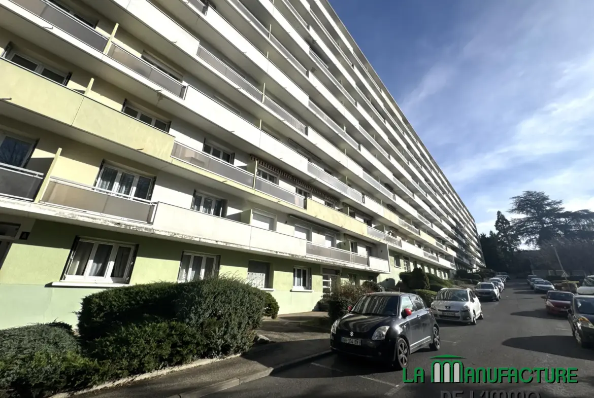 Vente Appartement F4 avec Balcon à Saint-Étienne 