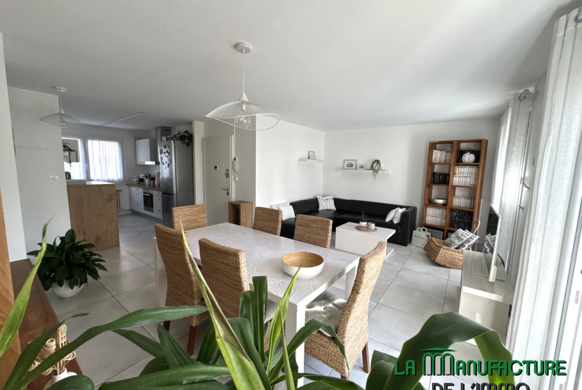 Vente Appartement F4 avec Balcon à Saint-Étienne 