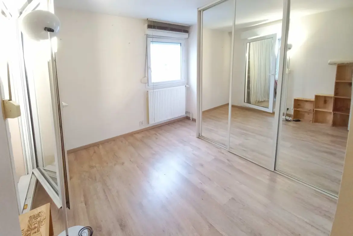 À vendre : Appartement 4 pièces vue lac à Créteil 