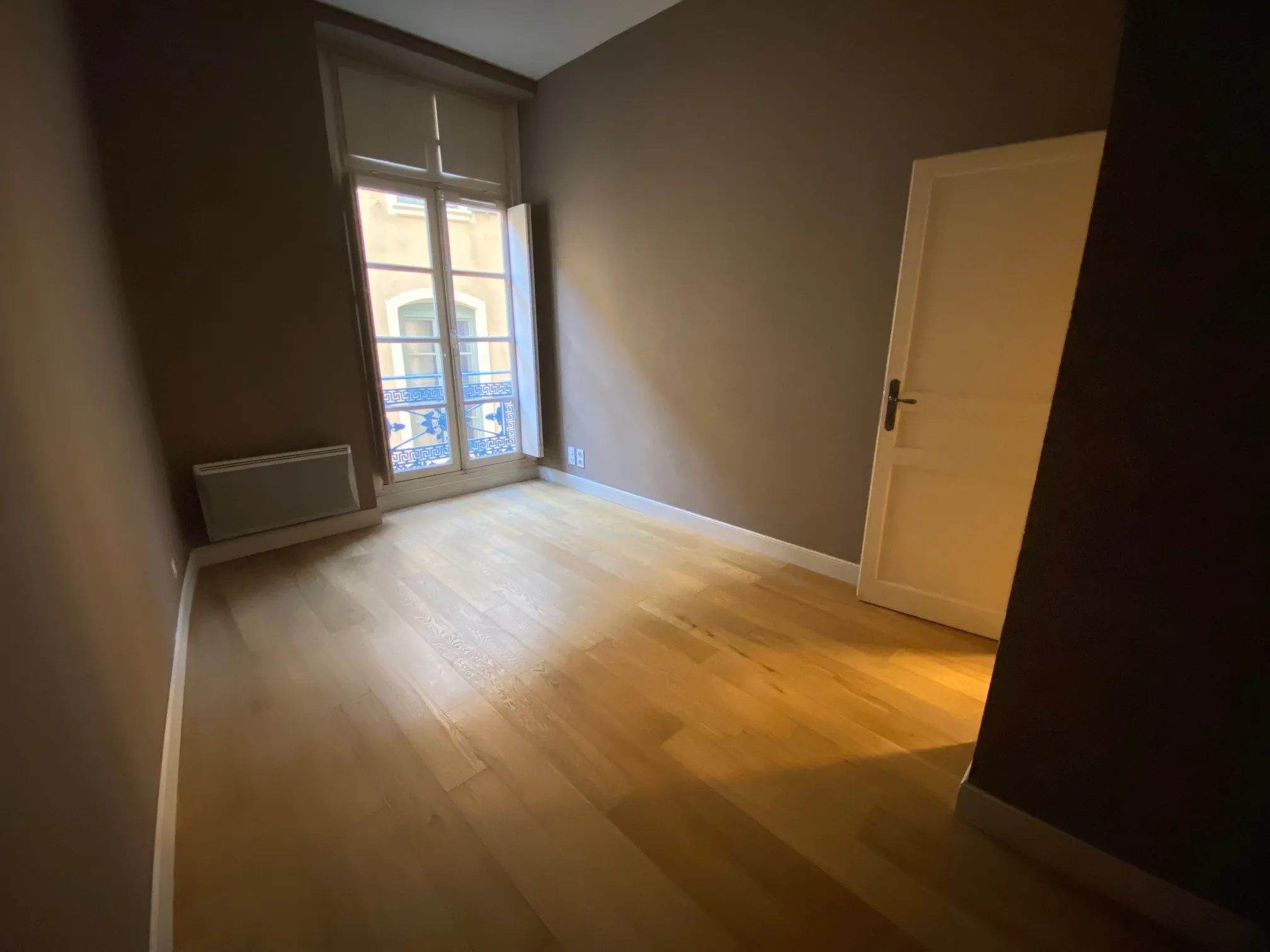 Appartement T3 55m2 à vendre à Nîmes, près de la Maison Carrée 