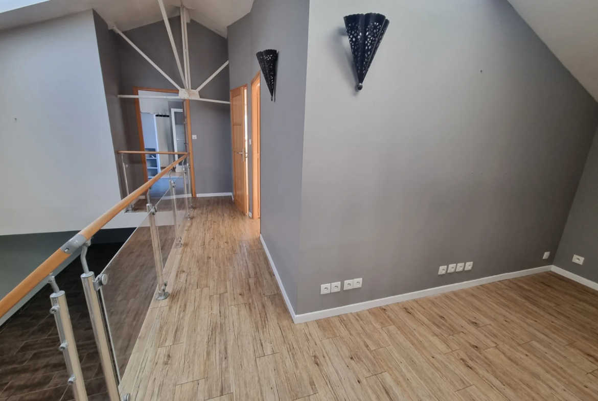 Maison type loft à vendre à Boulogne-sur-Mer 