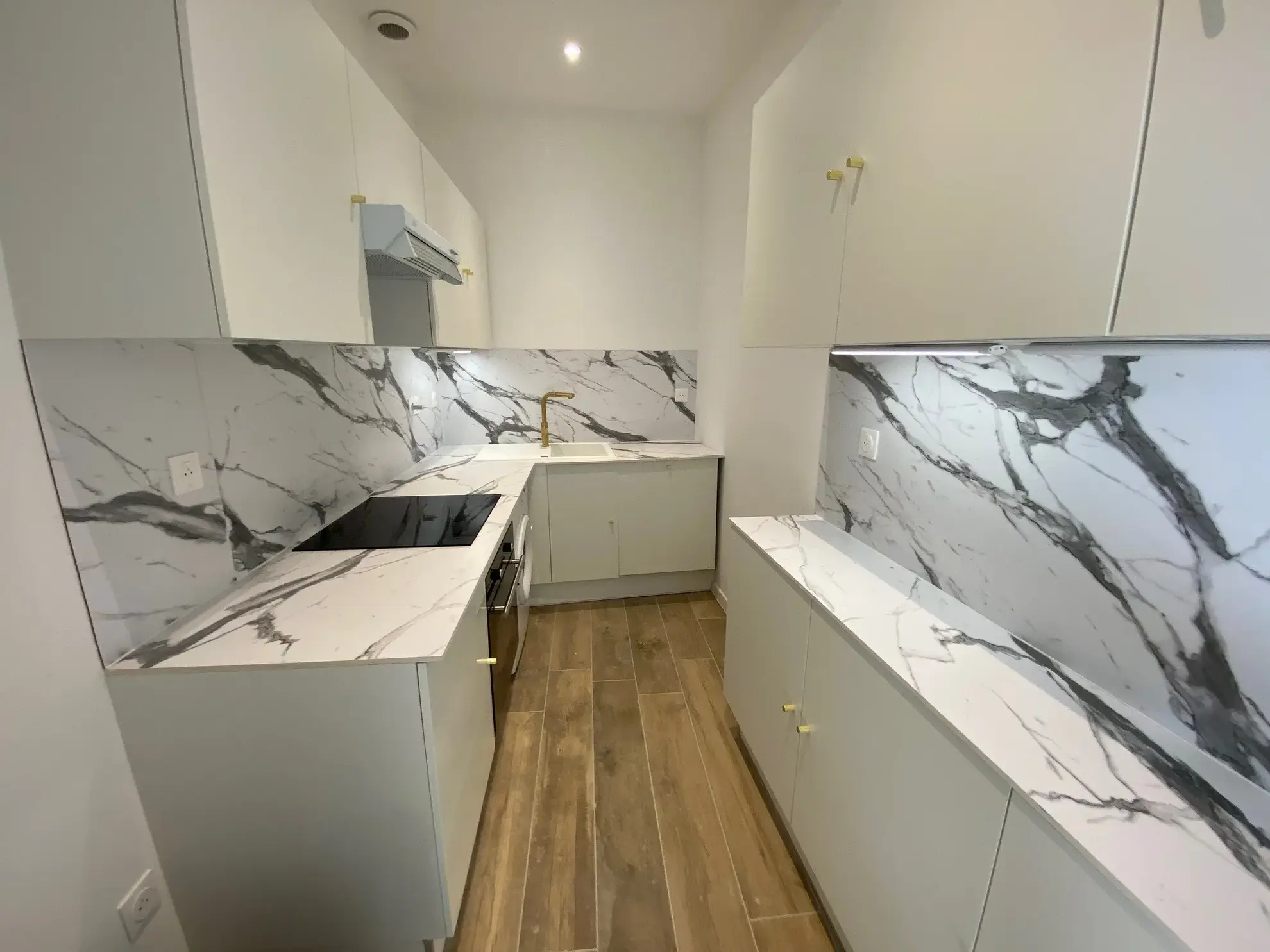 Appartement T2 rénové au cœur de Nîmes à vendre 