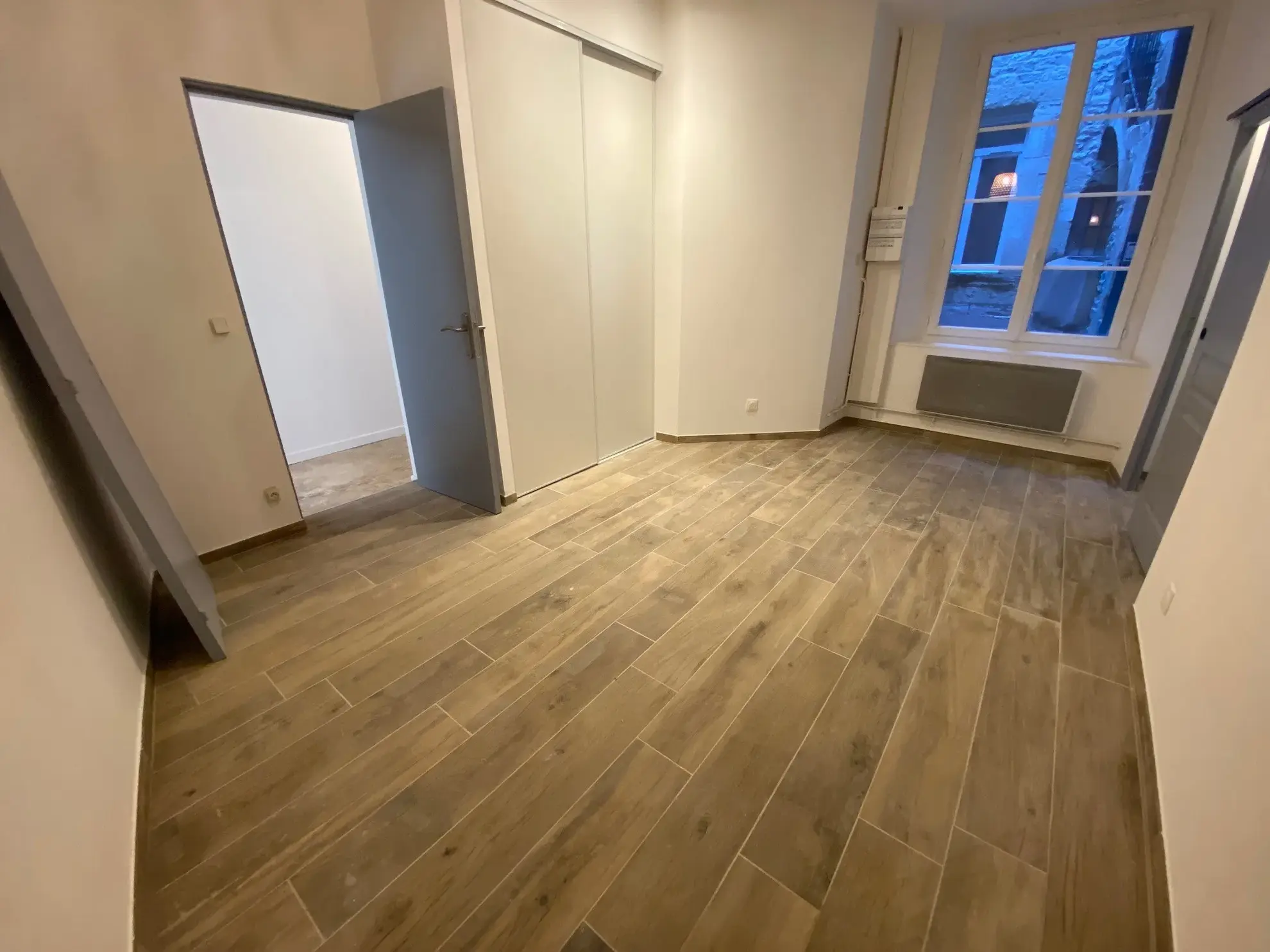 Appartement T2 rénové au cœur de Nîmes à vendre 