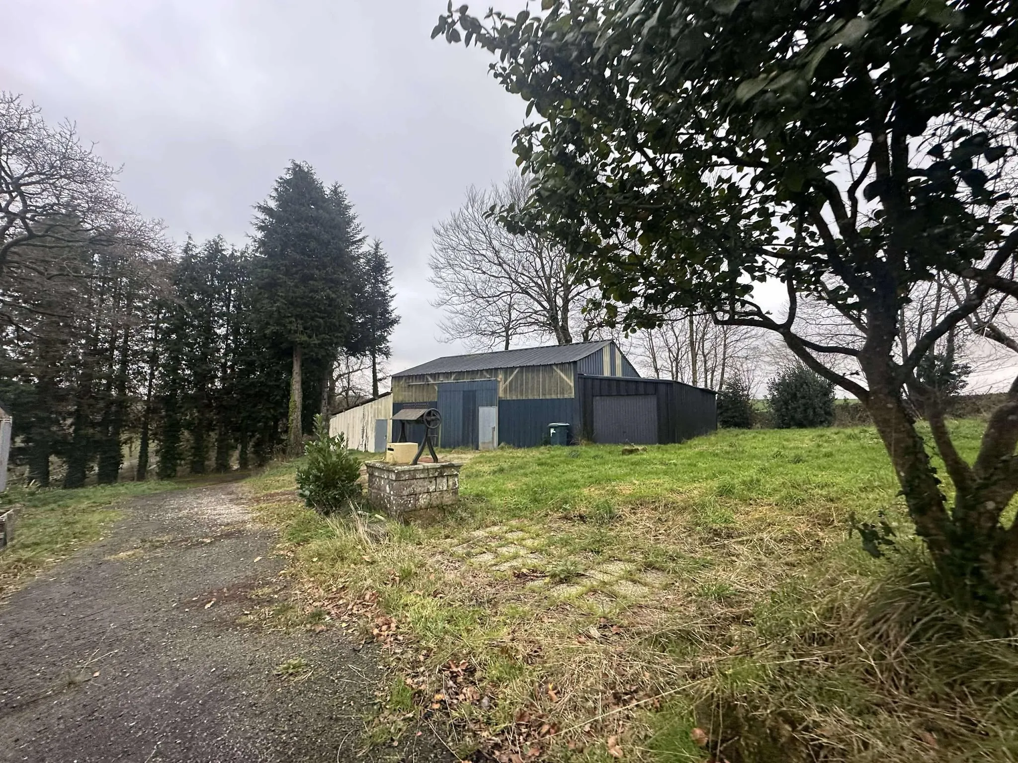 Maison de village rénovée à Guenin, proche de Baud 