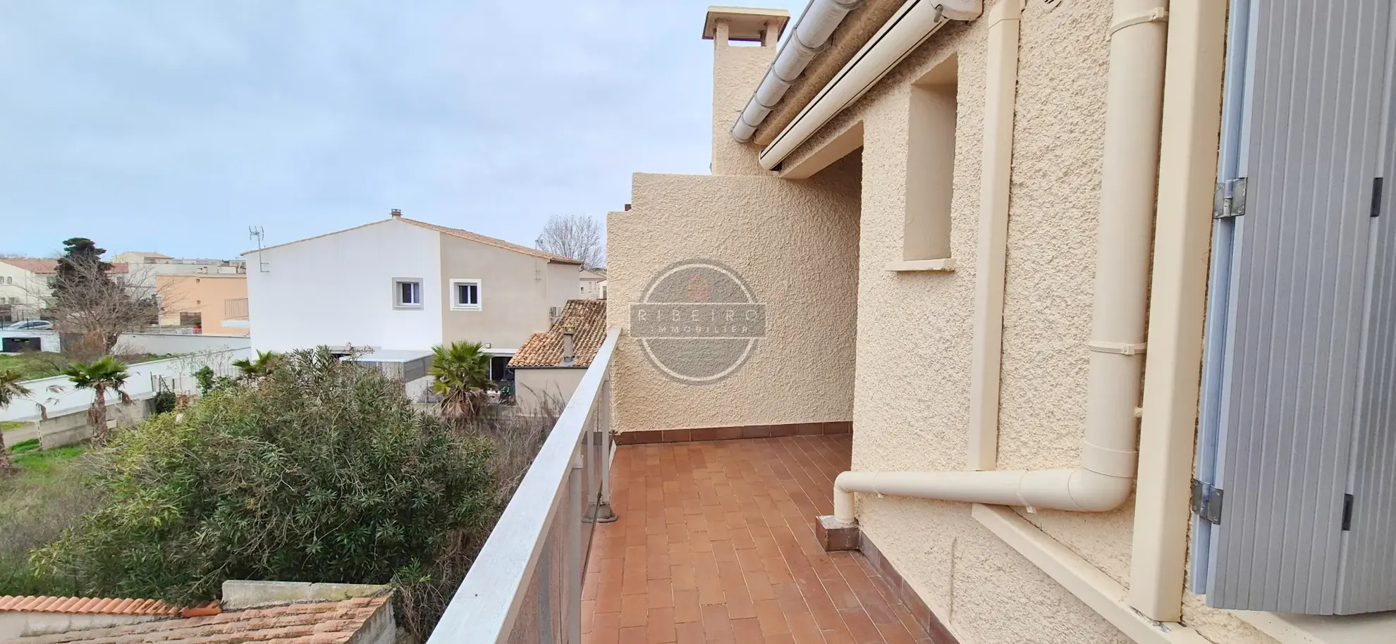 Appartement de type T2 à vendre au Grau d'Agde - Vue dégagée et terrasse 