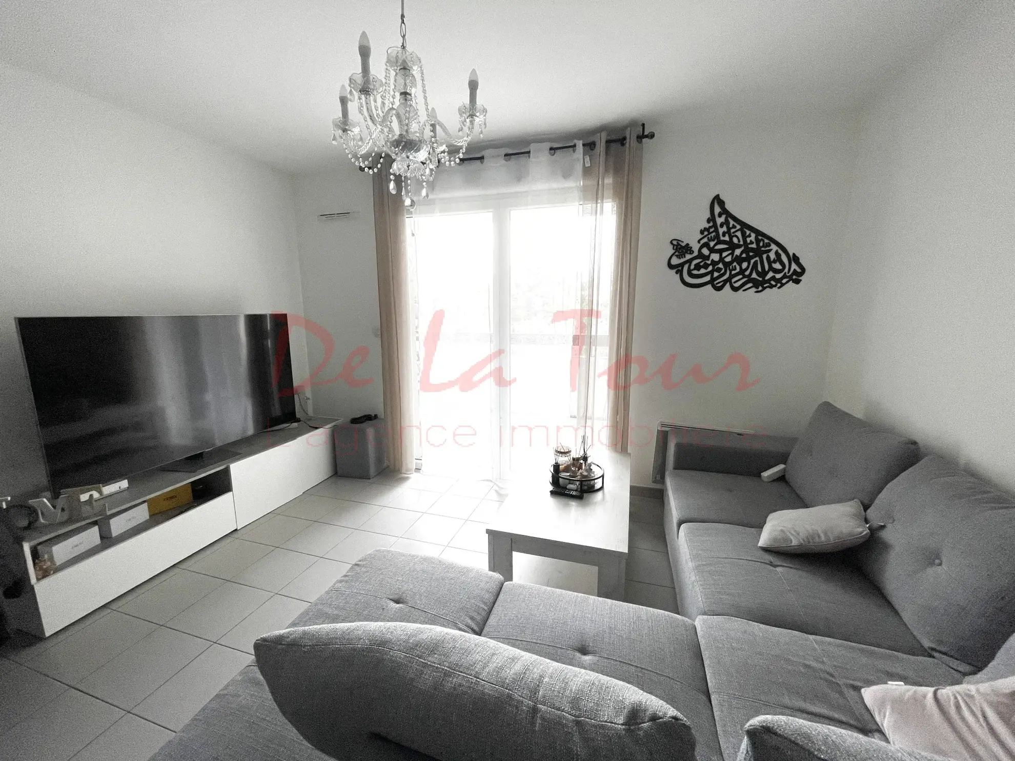 À vendre : Appartement T2 à Marseille 13014 avec terrasse et parking 