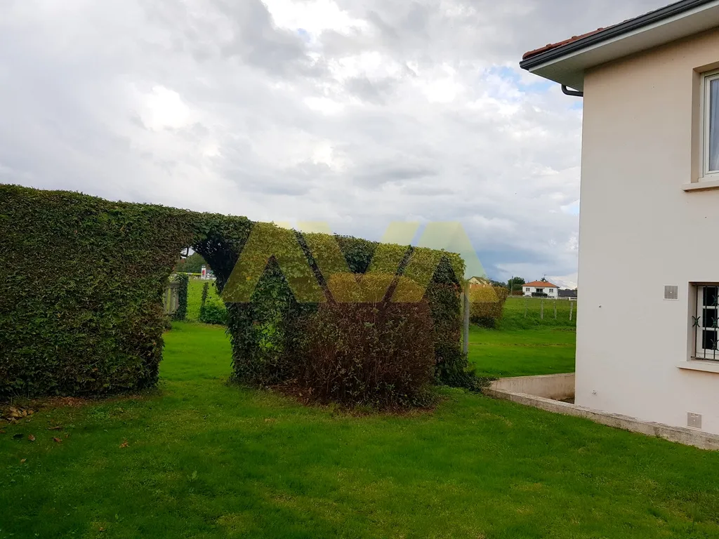 Maison avec sous-sol proche de Navarrenx 