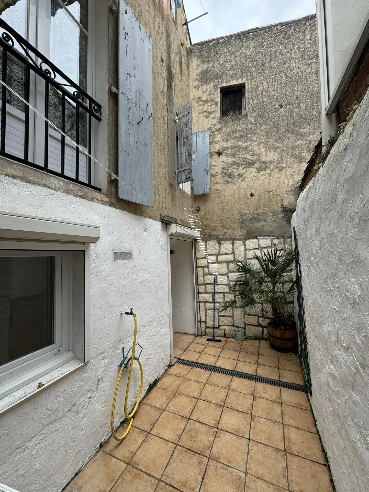 Maison de ville avec terrasse à Limoux 