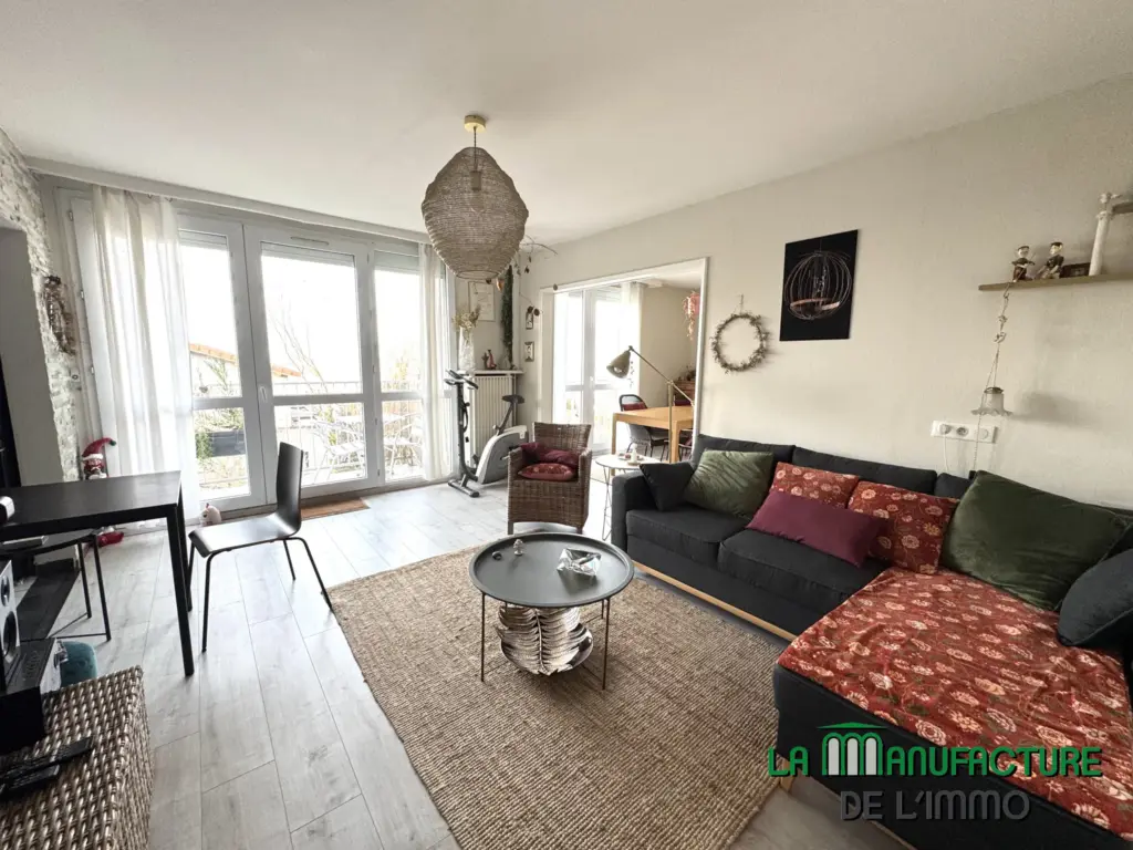 Appartement F4 avec balcon à Villeboeuf le Haut, Saint-Étienne