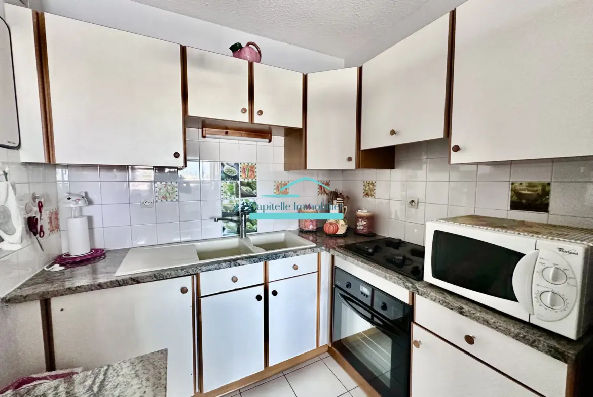 À vendre : Appartement T3 à Sète avec garage et vue imprenable 