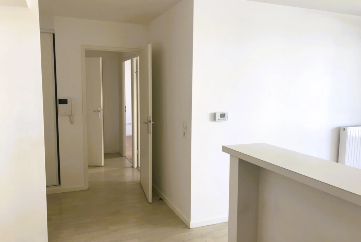 Appartement 3 pièces de 55,6m² avec 2 parkings à Fontenay le Fleury 