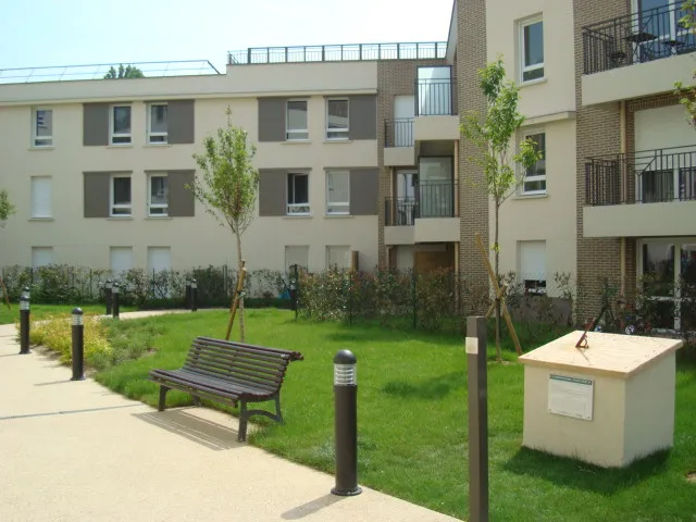 Appartement 3 pièces de 55,6m² avec 2 parkings à Fontenay le Fleury 