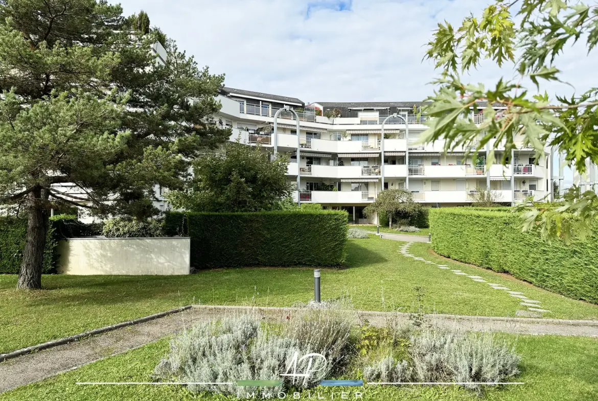 Vente d'un spacieux appartement avec terrasse à Fontaine les Dijon 