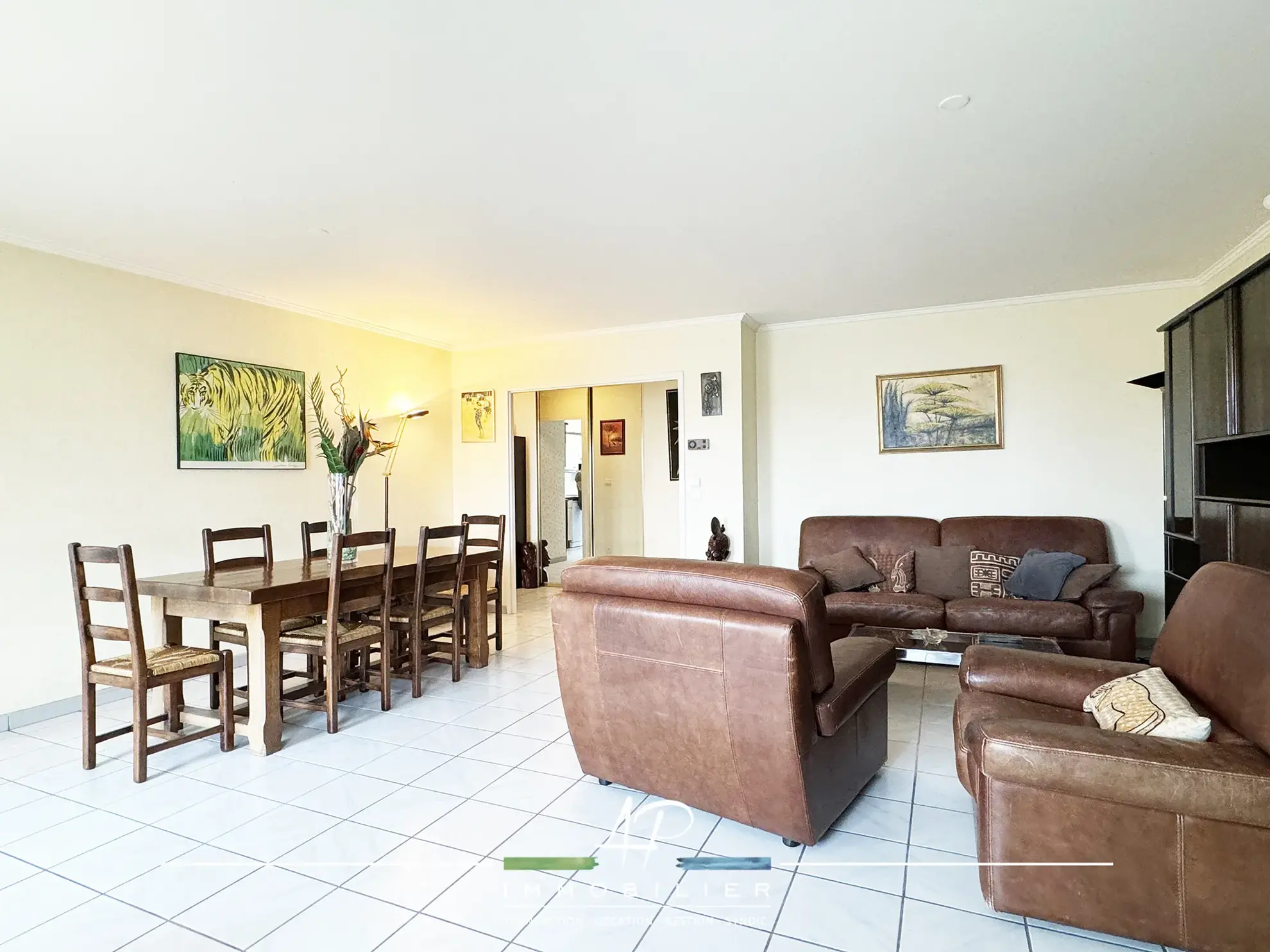 Vente d'un spacieux appartement avec terrasse à Fontaine les Dijon 