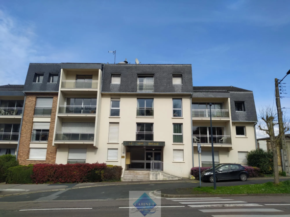 Bel appartement avec garage à vendre près du centre-ville d'Eu