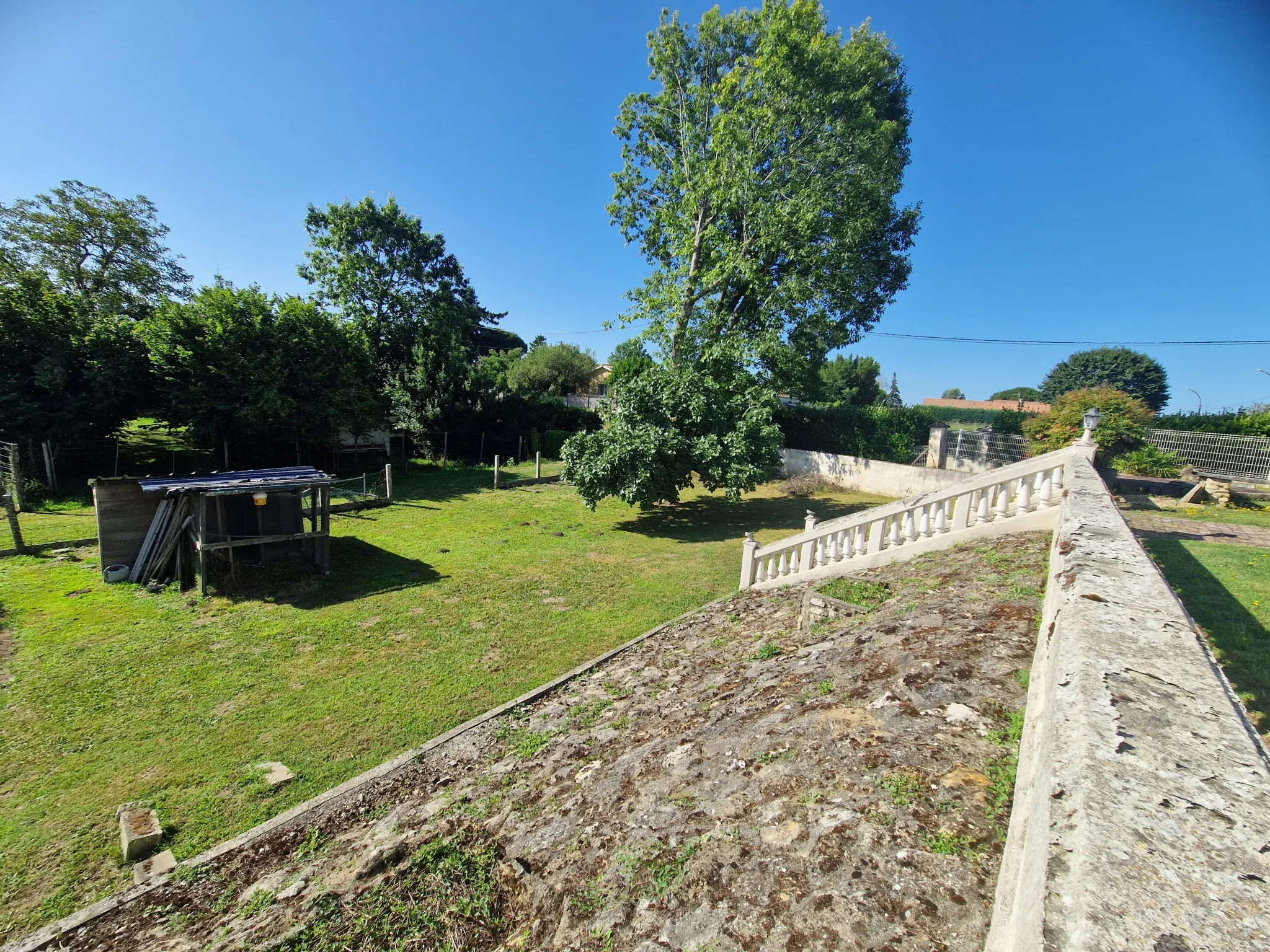 Maison de style Arcachonnaise à Bazas - 120 m² avec jardin et garage 