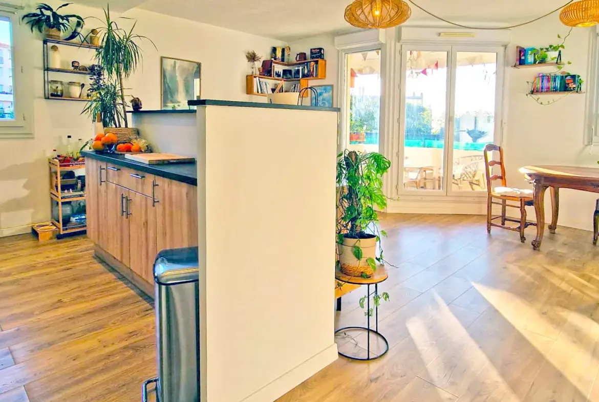 À vendre : Appartement 3 chambres à Grasse - Vue dégagée et terrasse plein sud 