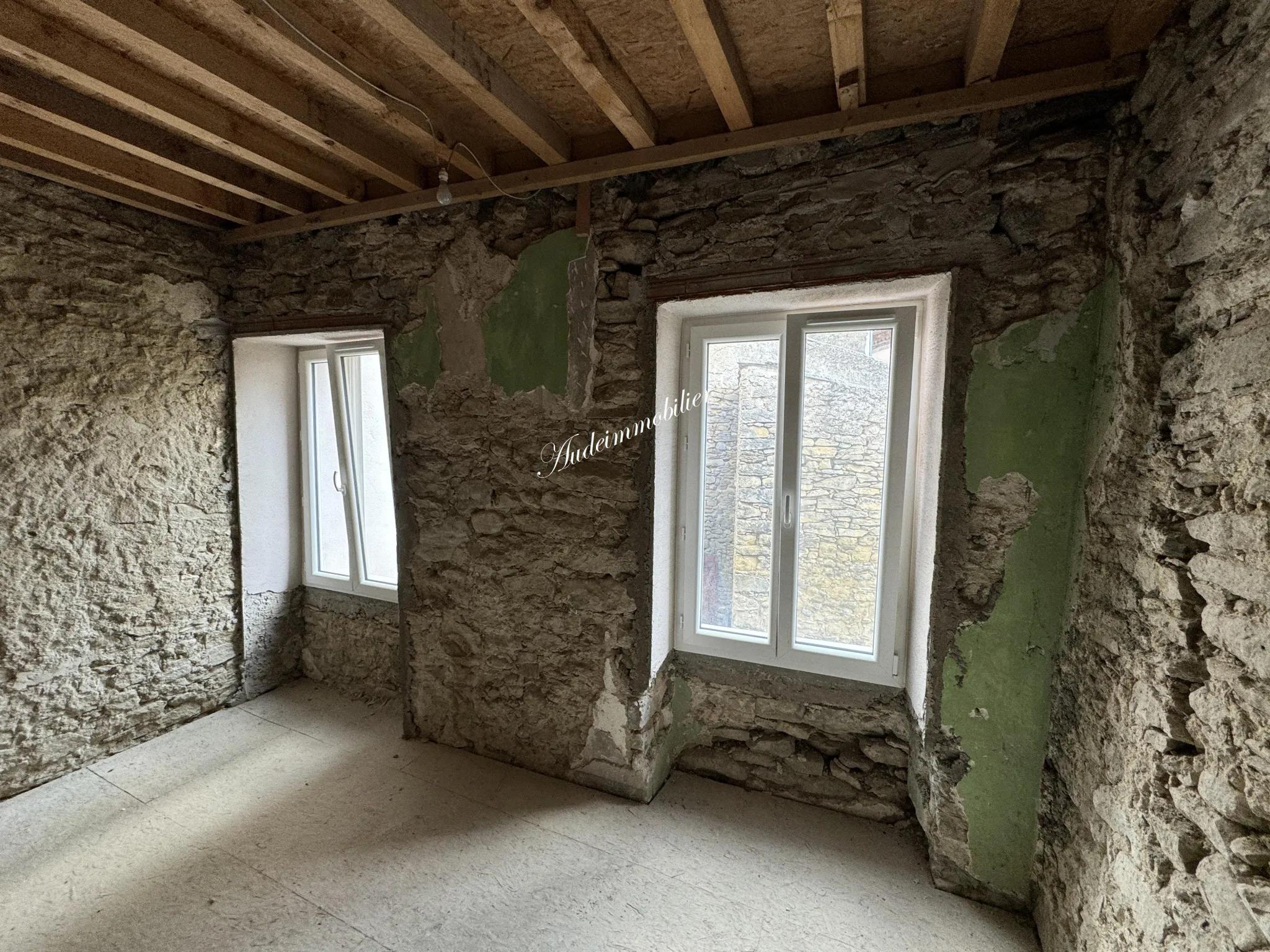 Maison en pierre à rénover à Limoux - 120 m² 