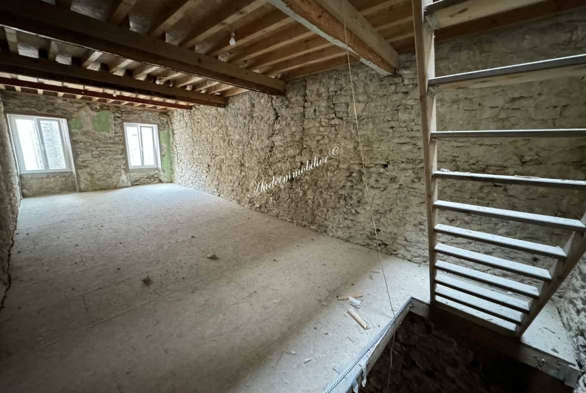 Maison en pierre à rénover à Limoux - 120 m² 