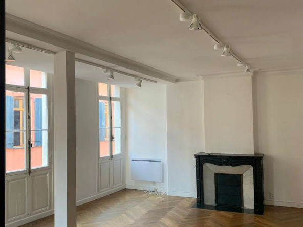 Bel appartement de 185 m² à vendre à Perpignan - 5 chambres et 2 terrasses