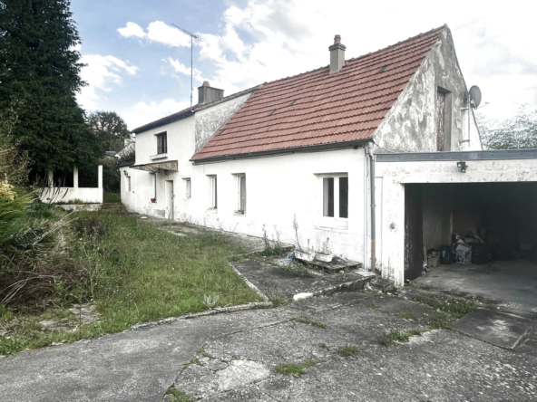 Maison à Nolay avec vue sur la campagne à 5 minutes de Prémery