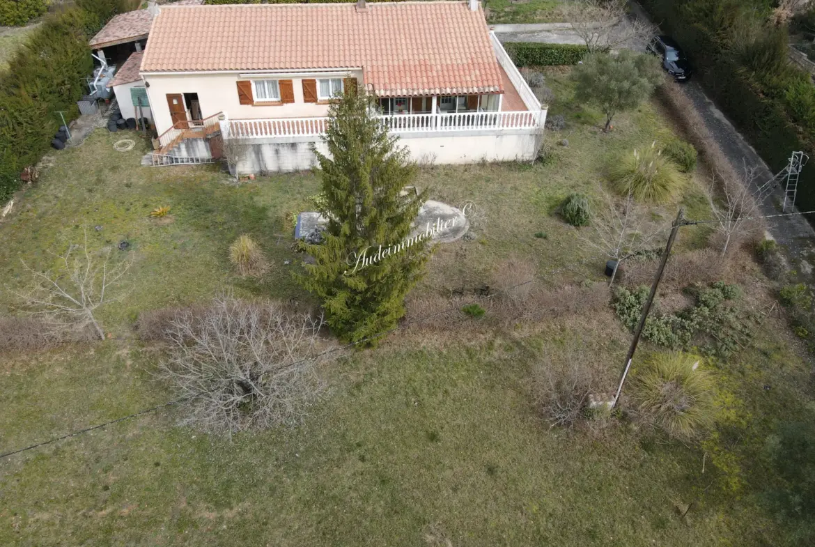 Maison de plain-pied avec grand jardin à Limoux 