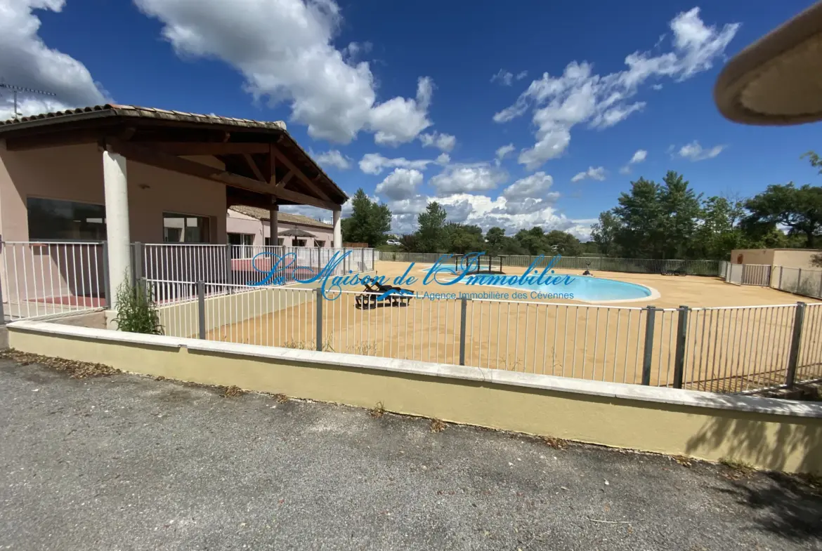 Maison de 3 pièces avec terrasse à Sauve, résidence secondaire à saisir 