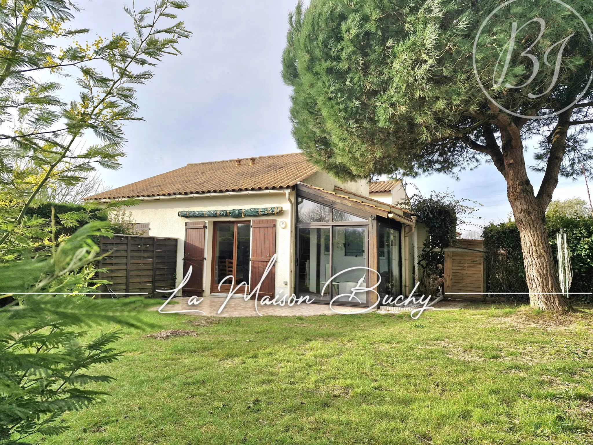 Maison en copropriété avec piscine à Saint Vincent Sur Jard 