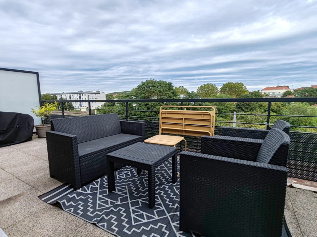 Appartement avec terrasse ensoleillée à Argenteuil