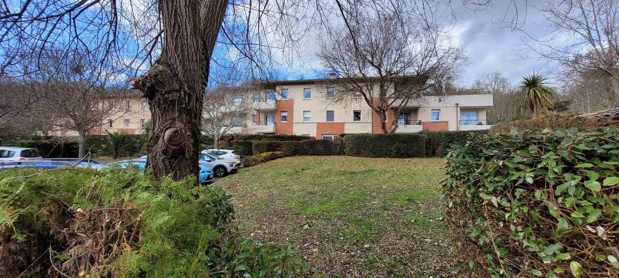 Appartement T3 rénové avec terrasse à Tournefeuille 