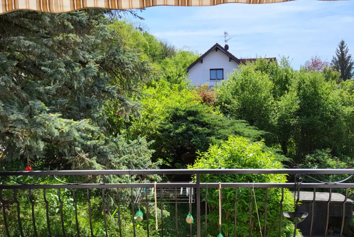 Maison Familiale Spacieuse avec Jardin à Frotey-lès-Vesoul 