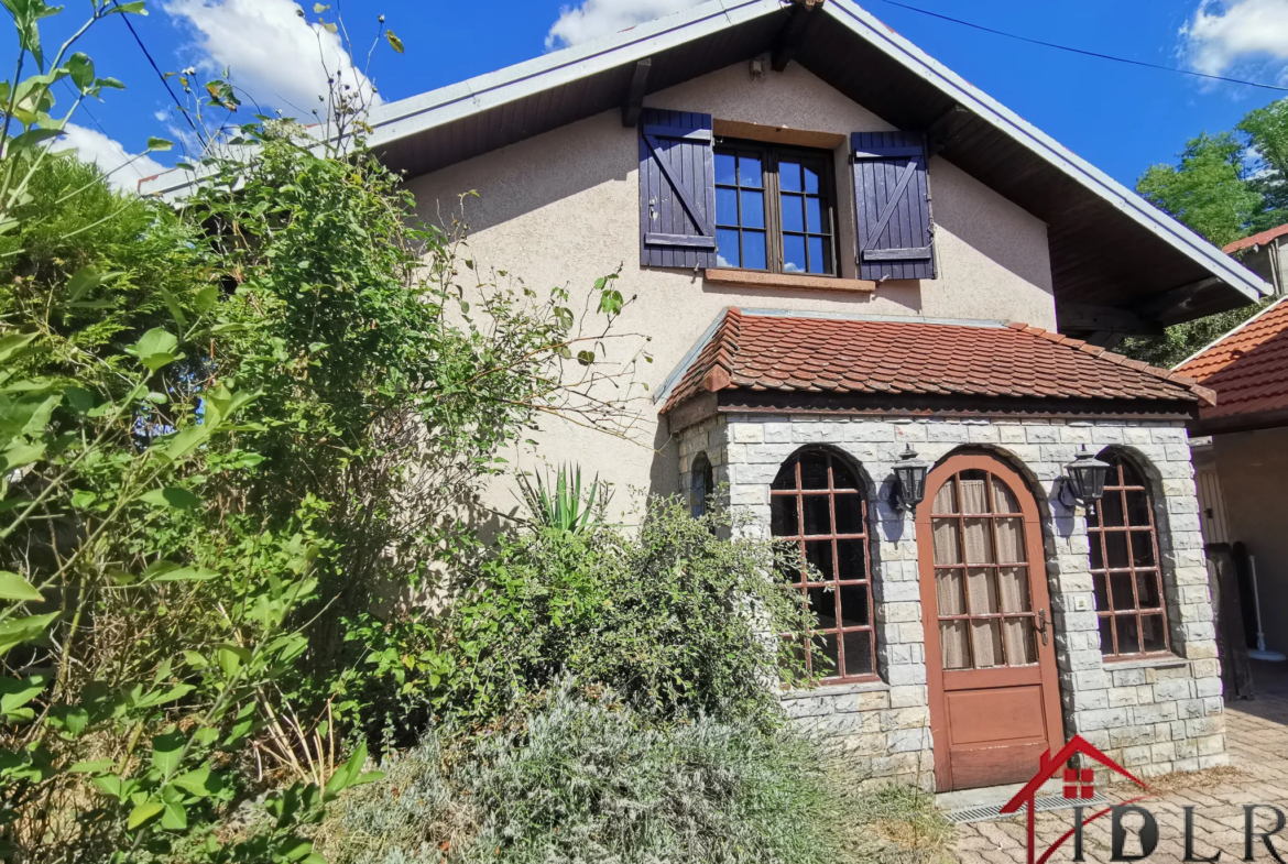 Maison familiale à vendre à Frotey-les-Vesoul - 4 chambres 