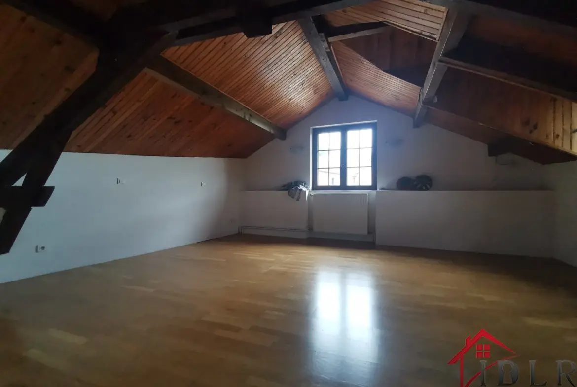 Maison familiale à vendre à Frotey-les-Vesoul - 4 chambres 