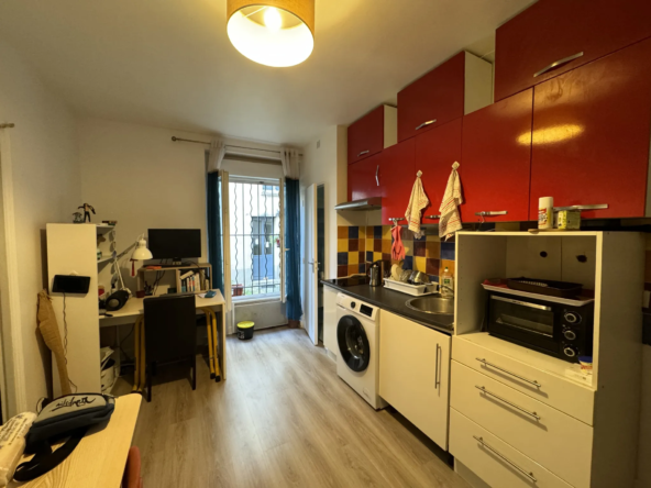 Studio à vendre occupé près du parc de Choisy, Paris 75013