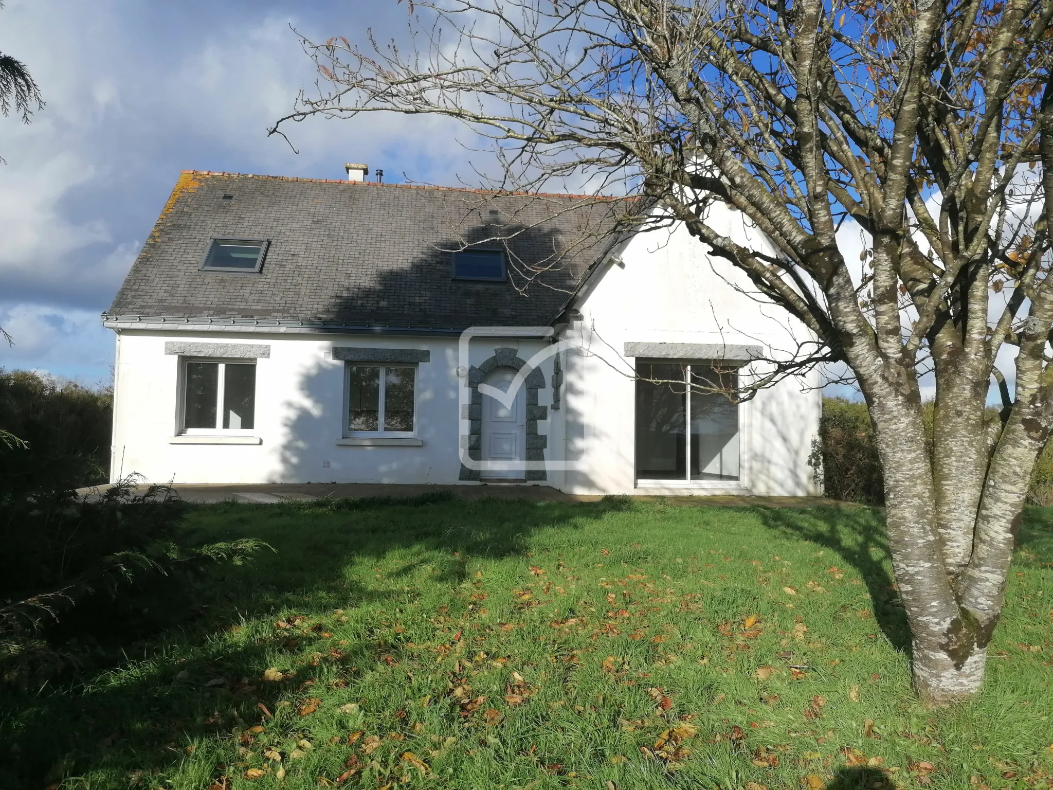 Maison Néo-Bretonne de 128 m² à Augan avec Jardin 