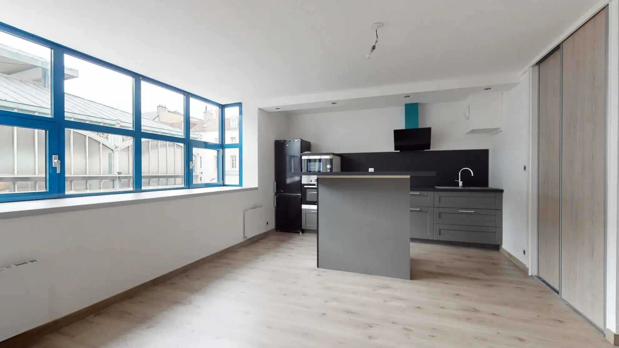 Appartement T2 rénové à vendre - Halles centrales à Dijon 