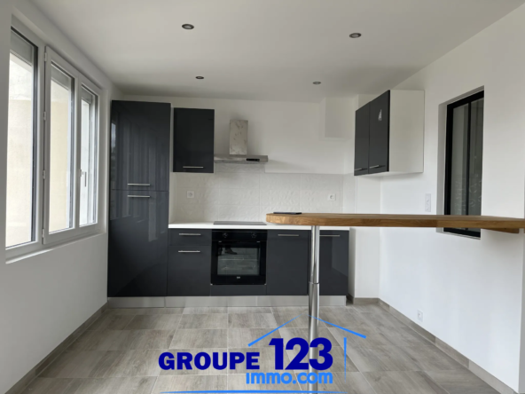 Maison rénovée à vendre à Auxerre - 4 pièces