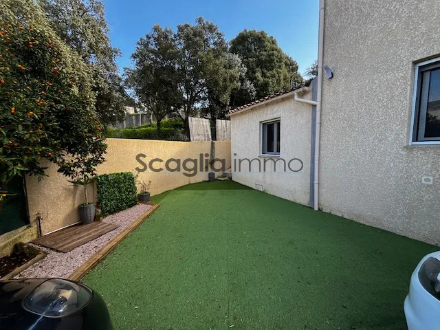 Appartement T3 à vendre à Appietto avec jardin privatif 