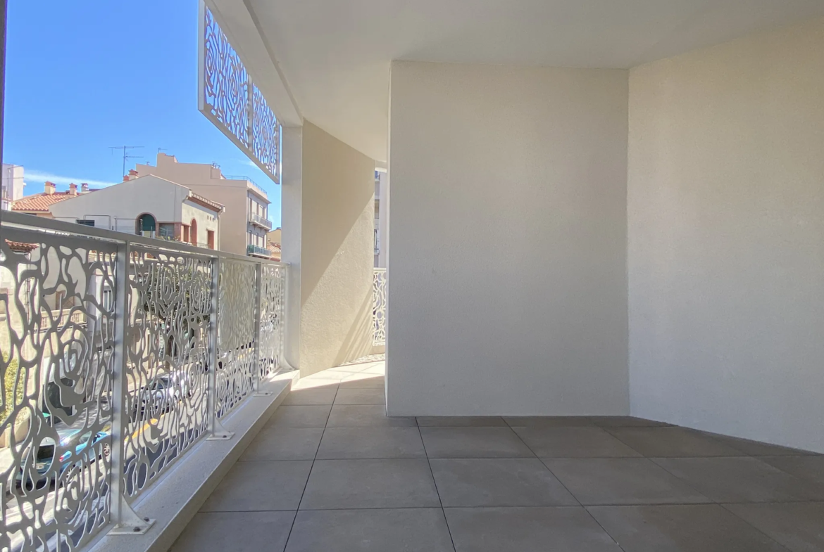 Appartement 4 pièces avec terrasse et parking au centre-ville de Perpignan 