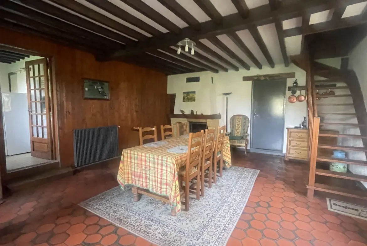 Maison spacieuse de 170 m2 à Camembert sur 5065 m2 