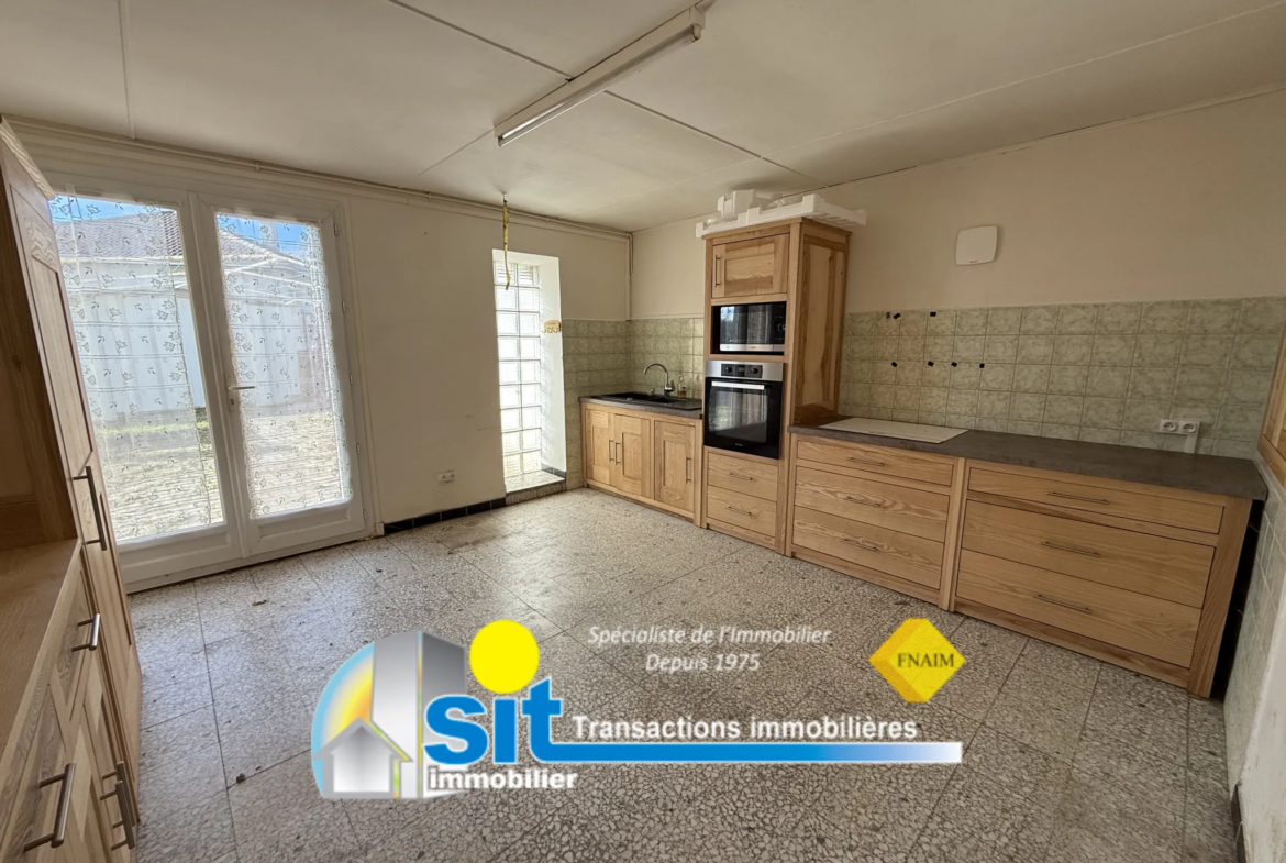 Fermette à rénover à Vernioz (38150) - 82 m² habitables 